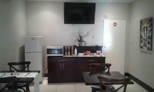Hostal Fairview Bed And Breakfast - Double Bedroom 5