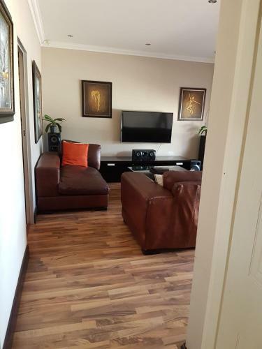 Hostal Fairview Bed And Breakfast - Double Bedroom 5