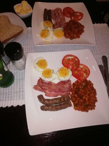 Hostal Fairview Bed And Breakfast - Double Bedroom 5
