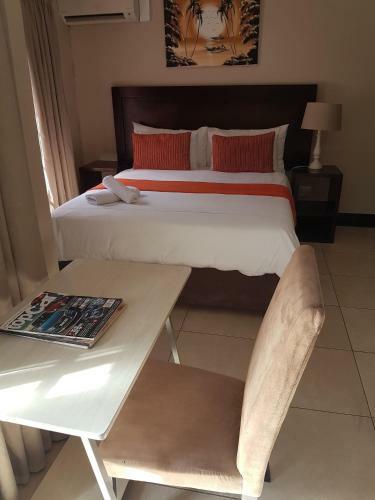 Hostal Fairview Bed And Breakfast - Double Bedroom 5