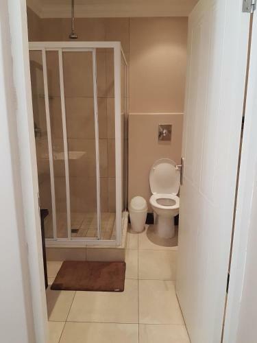 Hostal Fairview Bed And Breakfast - Double Bedroom 5