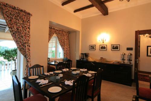 Hostal Albion Manor