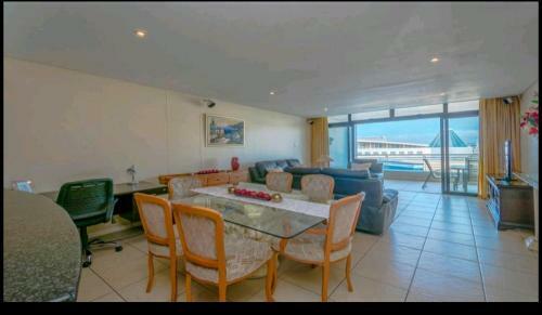 Gateway Luxury Apartment