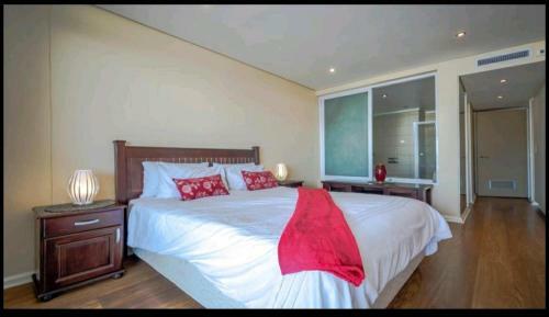 Gateway Luxury Apartment