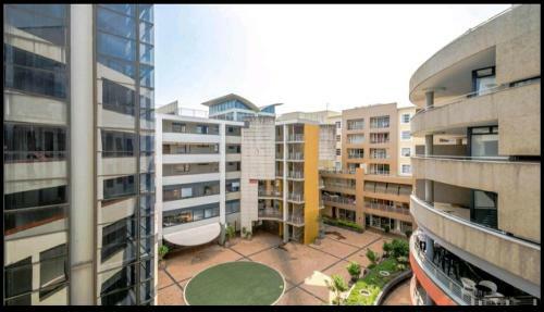 Gateway Luxury Apartment