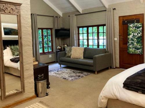 Lakeside Chalets Critchley Hackle Lodge
