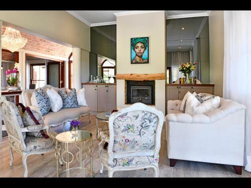 Hostal Huguenot House