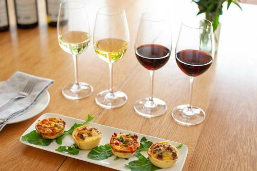 Hostal Elgin Vintners Country House