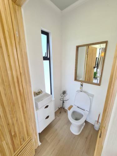 Lodge Buff & Fellow Eco Cabins