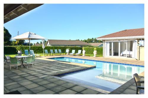 66 On Monzali 4 Star Luxury B&B