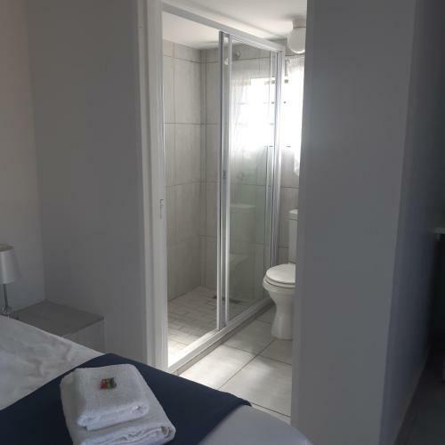 Hostal Ocean View Guest House