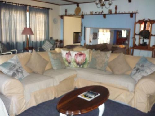 Hostal A1 Bay View