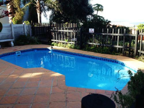 Hostal A1 Bay View