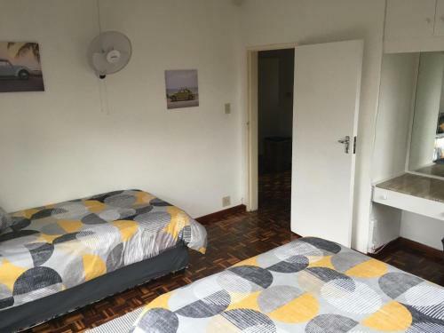 Hostal Flipflops And Treetops
