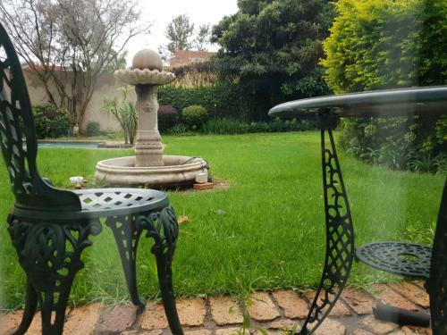 Hostal Matina Guest House