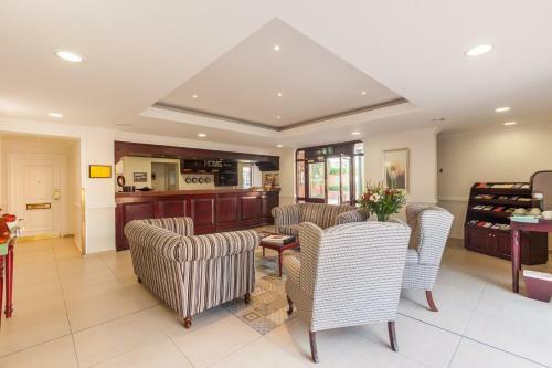 Courtyard Hotel Rosebank
