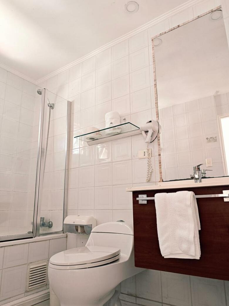 Hotel Agora