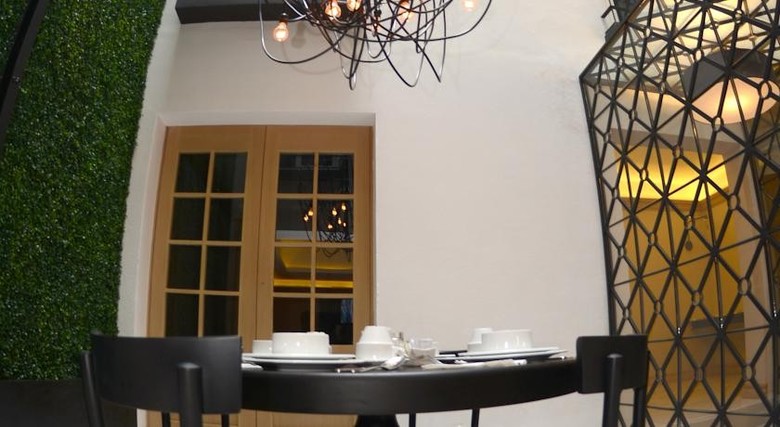 Hotel Plaza Revoluci�n
