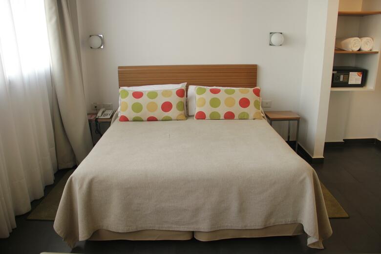 Hotel Roberta Rosa De Fontana Suites