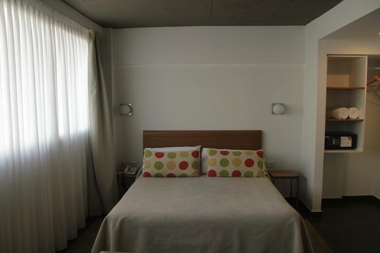 Hotel Roberta Rosa De Fontana Suites