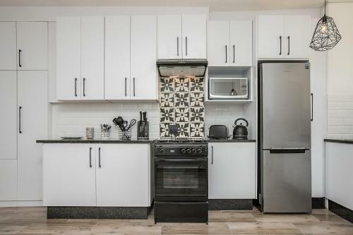 Apartamento 116 Illovo Mews Studio