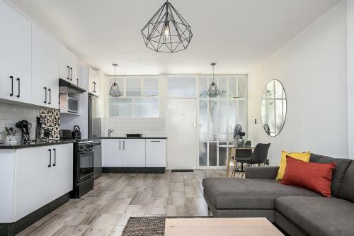 Apartamento 116 Illovo Mews Studio