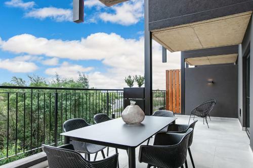 The Emerald Apartments