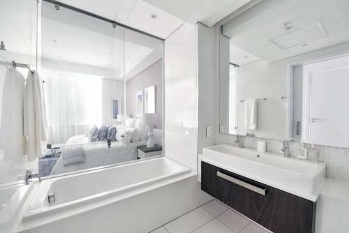 Sandton Skye Apartment Lifestyle