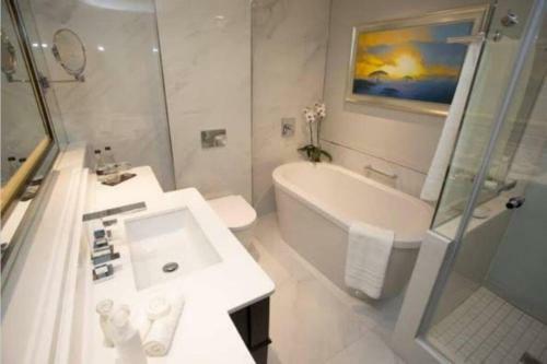 Sandton Skye Apartment Lifestyle