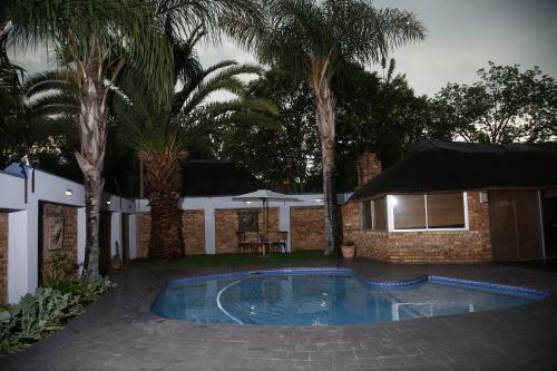 Hostal Travetel Or Tambo Airport
