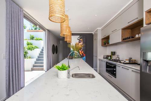 Villa Island Retreat