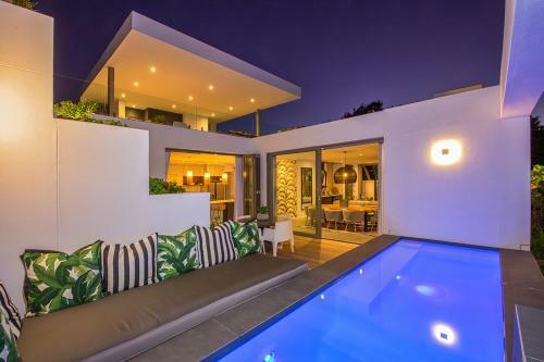 Villa Island Retreat
