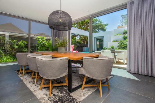 Villa Island Retreat