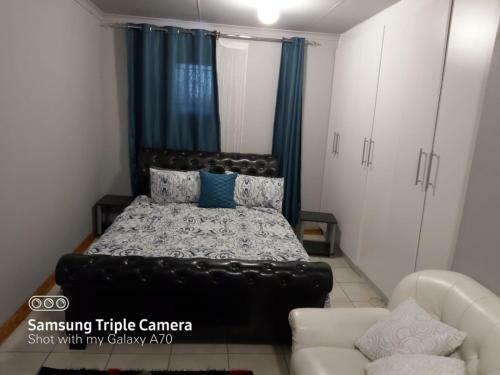 Ruros Guest House