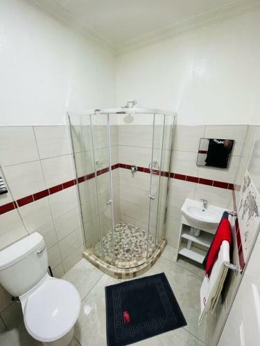 Hostal Aha Airport Accommodation