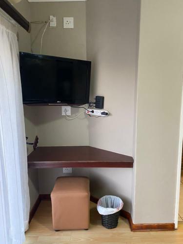 Hostal Tirisanommogo Guest House