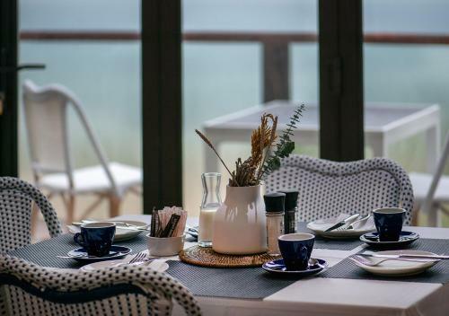 Shark Bay Hotel & Spa