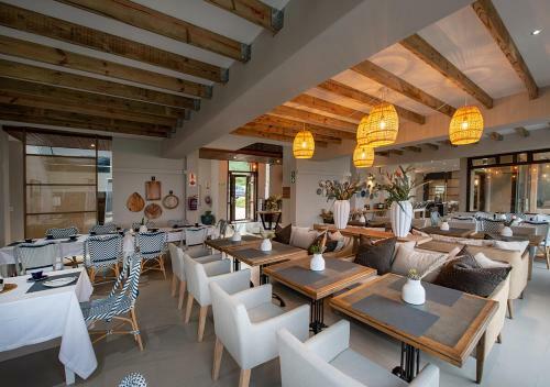 Shark Bay Hotel & Spa