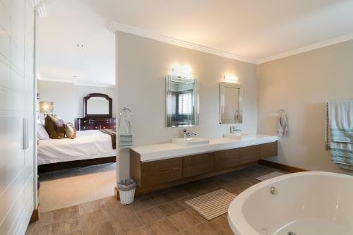 Villa Pezula Maritime Luxury