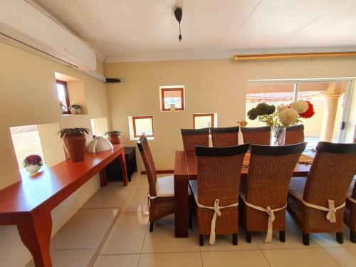 Hostal Tenacity Mafikeng Guesthouse