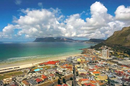 Apartamento Beachside Bliss Muizenberg Beachfront