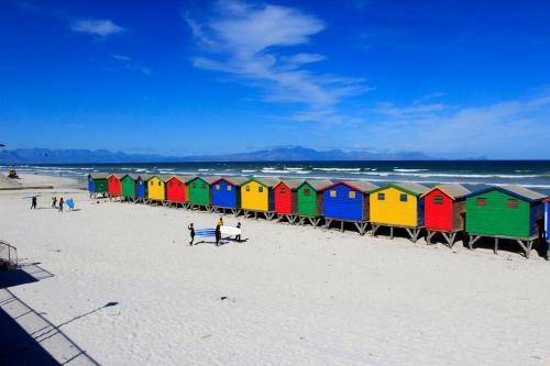 Apartamento Beachside Bliss Muizenberg Beachfront