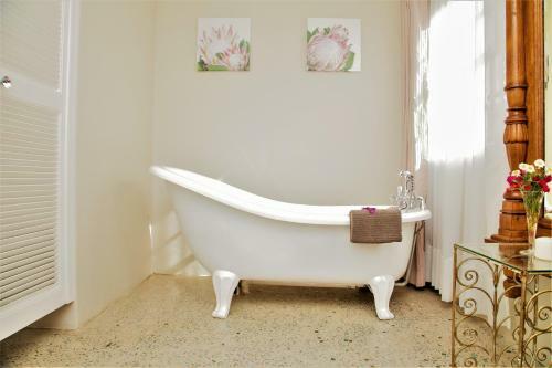 Hostal Bakenhof Winelands Lodge