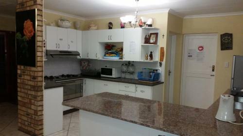 Hostal Ebenezer Guesthouse Bluewater Bay