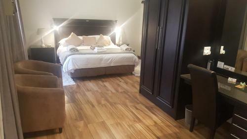 Hostal Cornerstone Guest Lodge