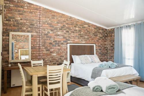 Hostal Opstal Guestfarm