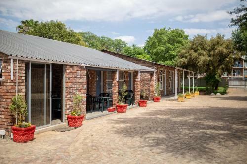 Hostal Opstal Guestfarm