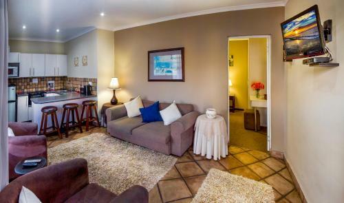 Hostal Guest Lodge - Self Catering With Choice Of Breakfast