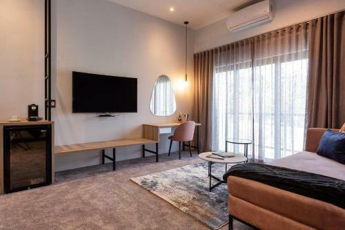 Nova Boutique Hotel, Spa And Conference