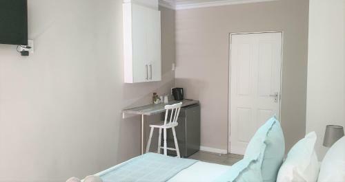 Hostal Kelzane Guesthouse